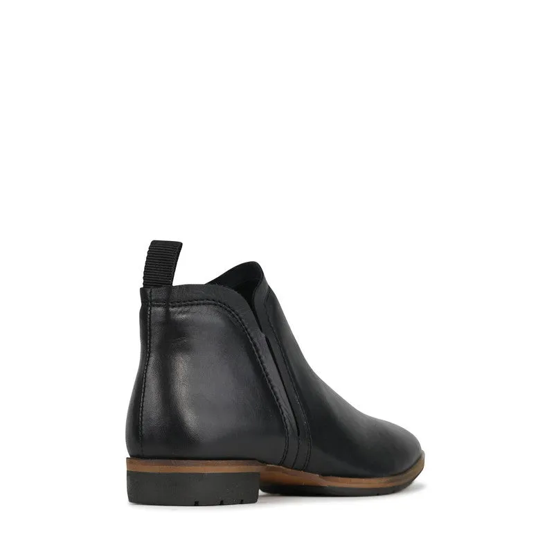 Eos Gaid Black Ankle Boot