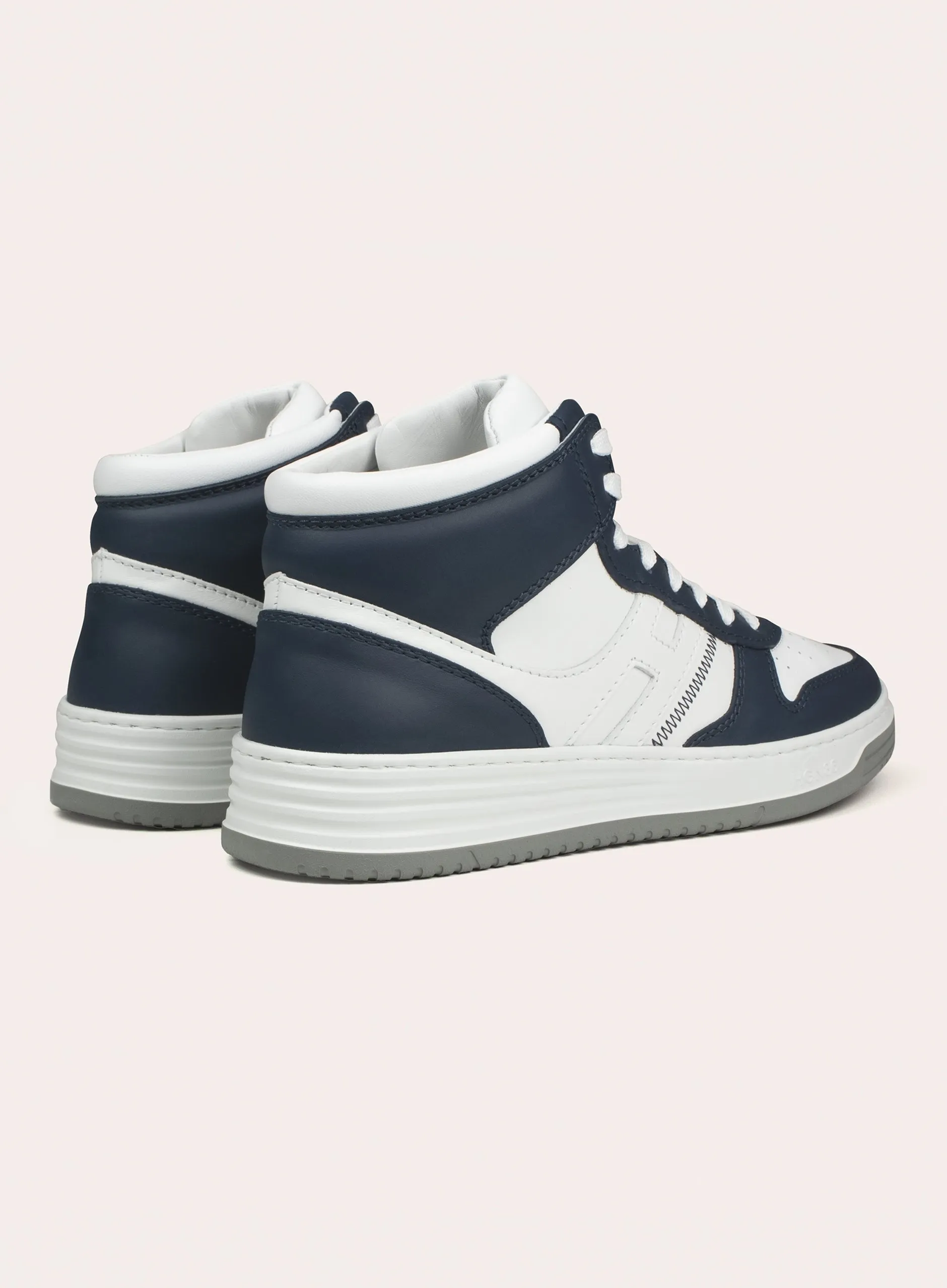 H630 High Top sneakers