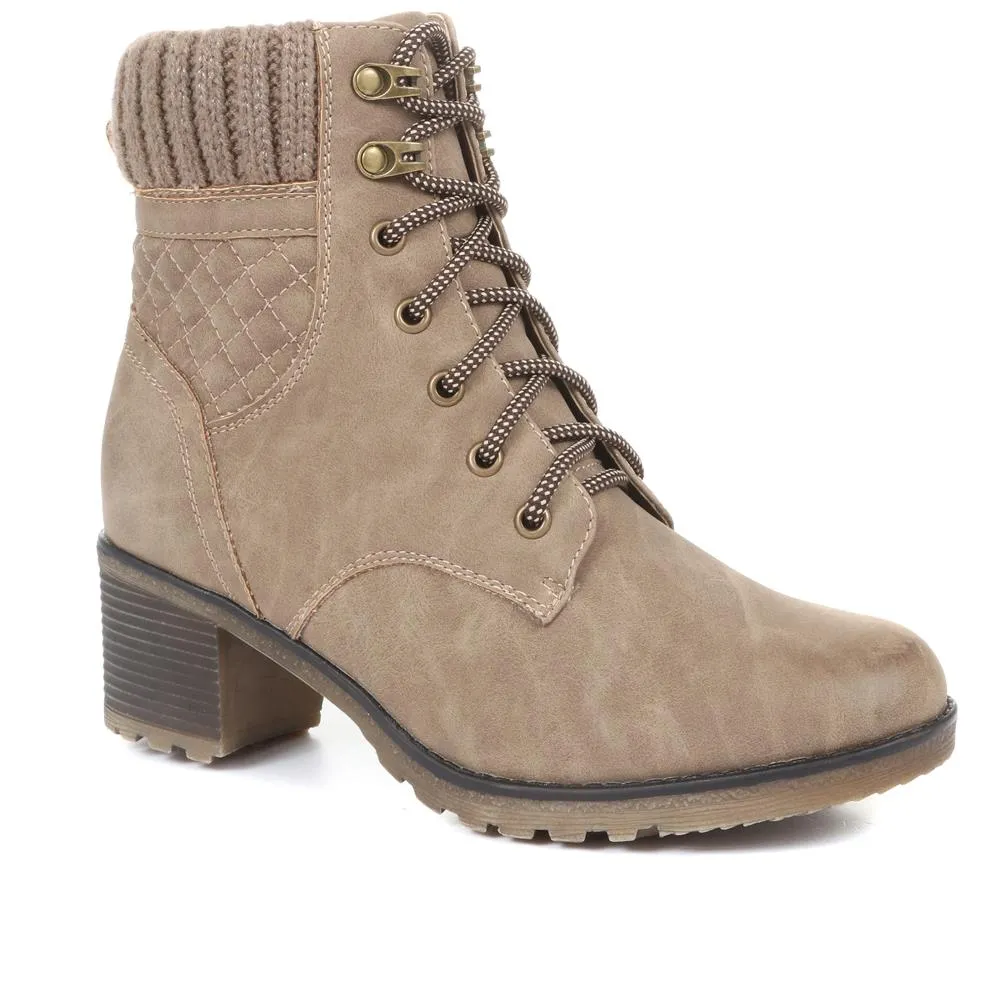 Lace Up Ankle Boots - WBINS34111 / 320 459