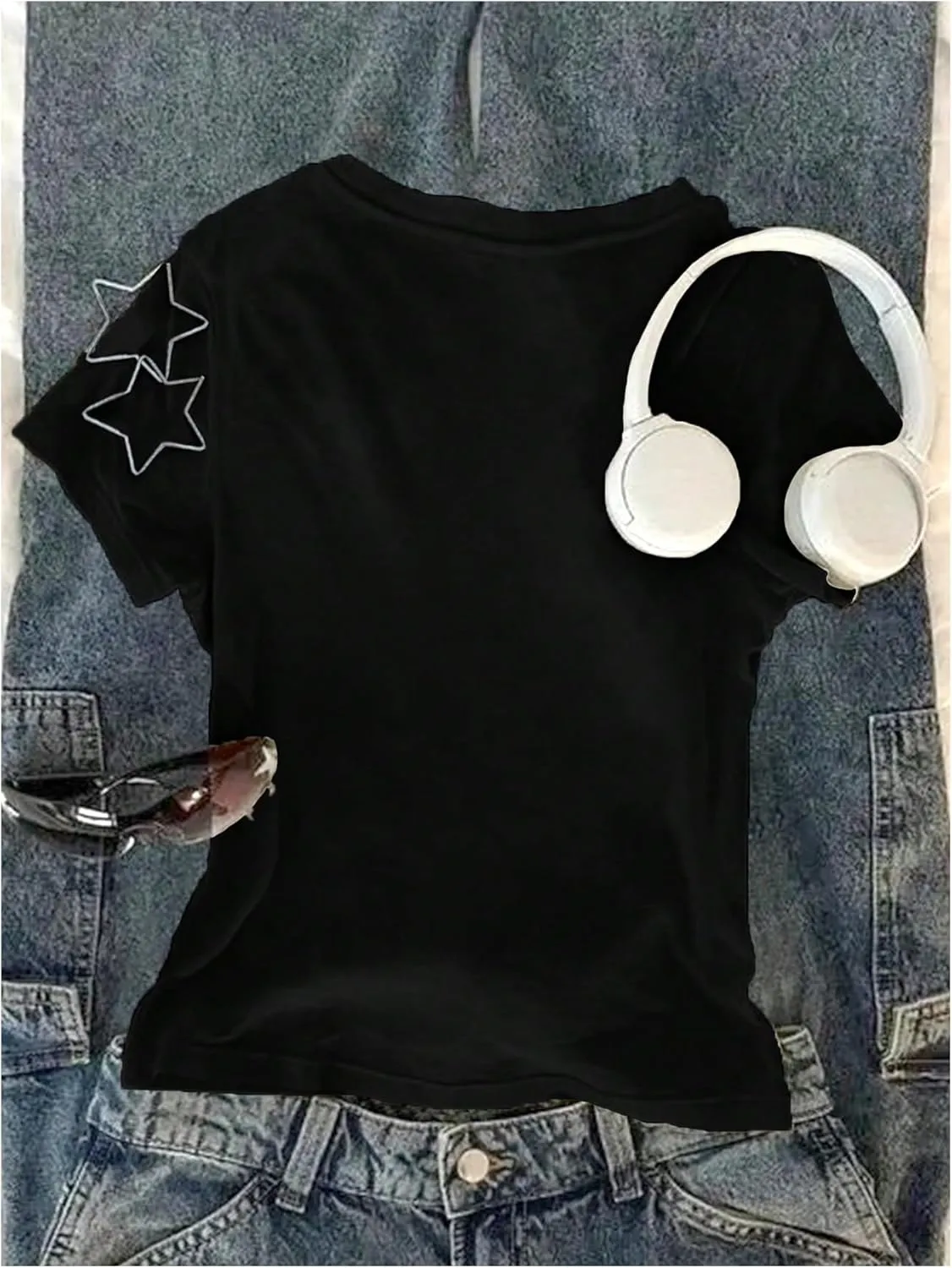 Women's Gothic Heart Graphic Tees Short Sleeve Crew Neck Slim Fit T Shirt Vintage Y2K Tops