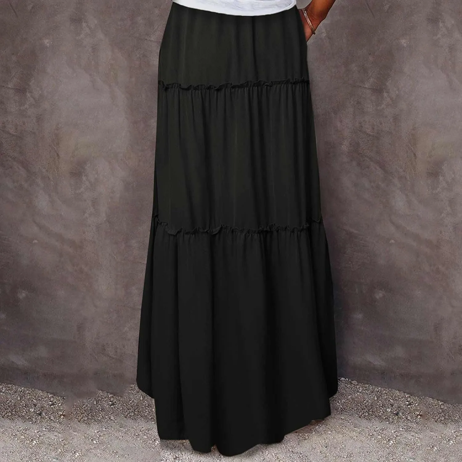 Women's Summer Pleated Maxi Skirts Ruffle Beach Long Skirt Elegant Solid Bohemian Vacation Skirts 2025 Trendy